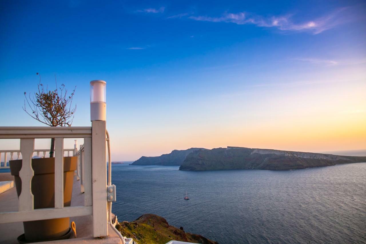 Thetis Cave Houses Oia  Exterior foto